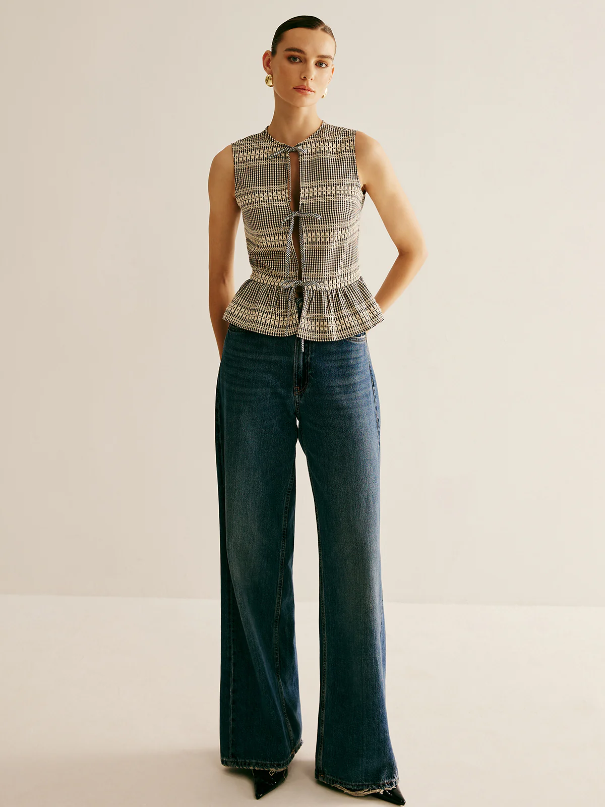 Plaid Tie Front Ruffle Tank Top - Takermore