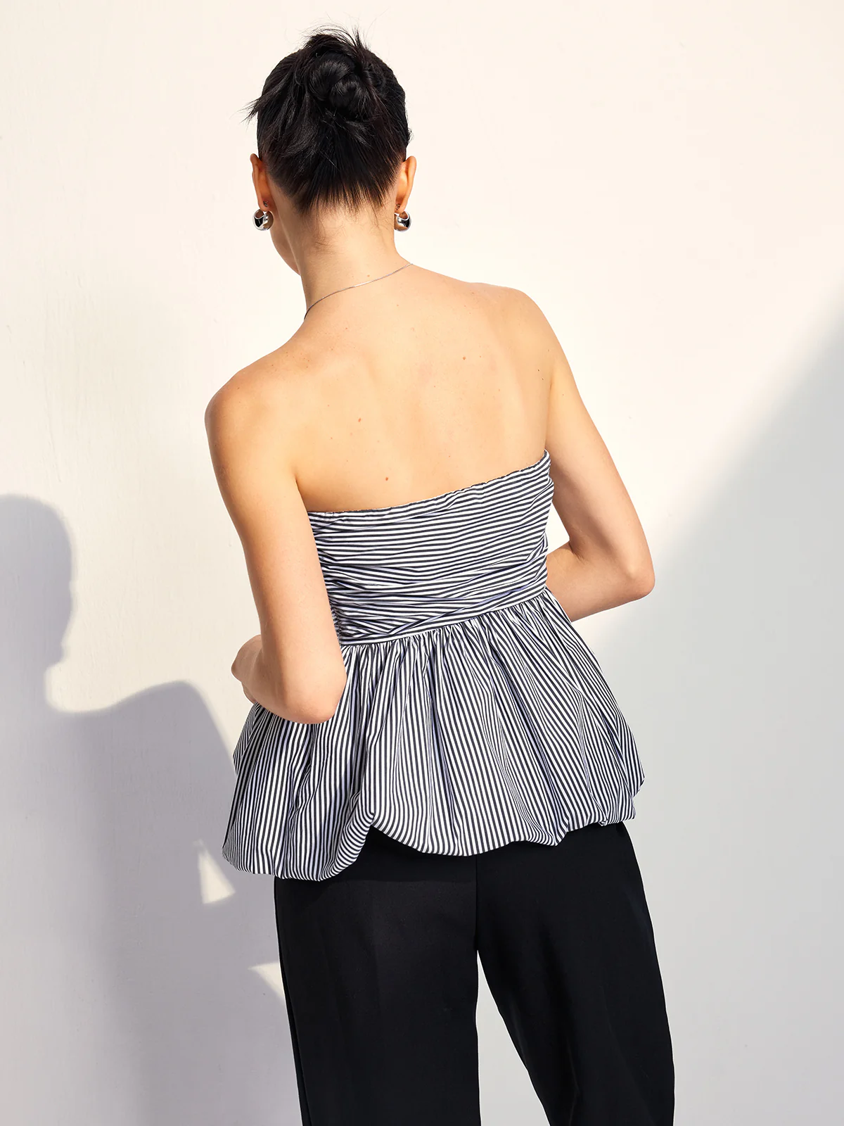 Striped Strapless Bubble Tube Top - Takermore