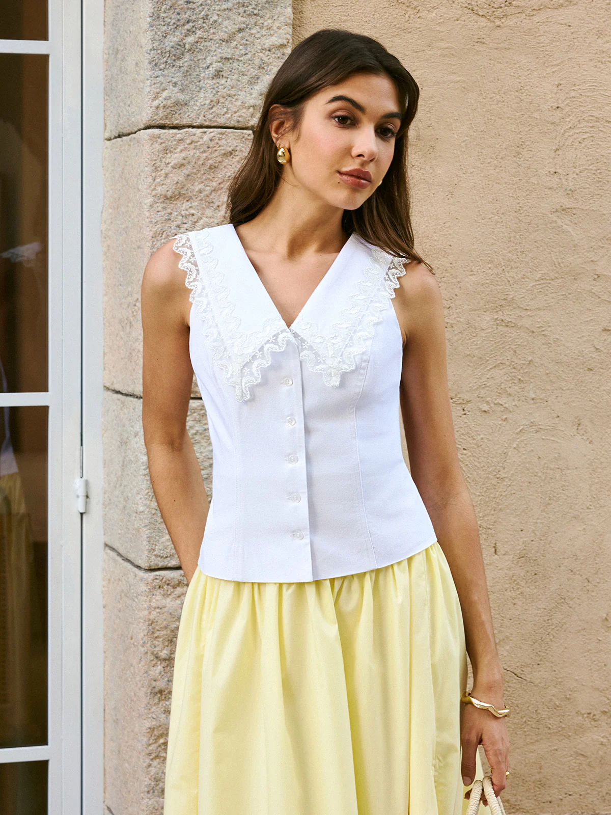 Cotton & Linen Lace Embroidery Top - Takermore