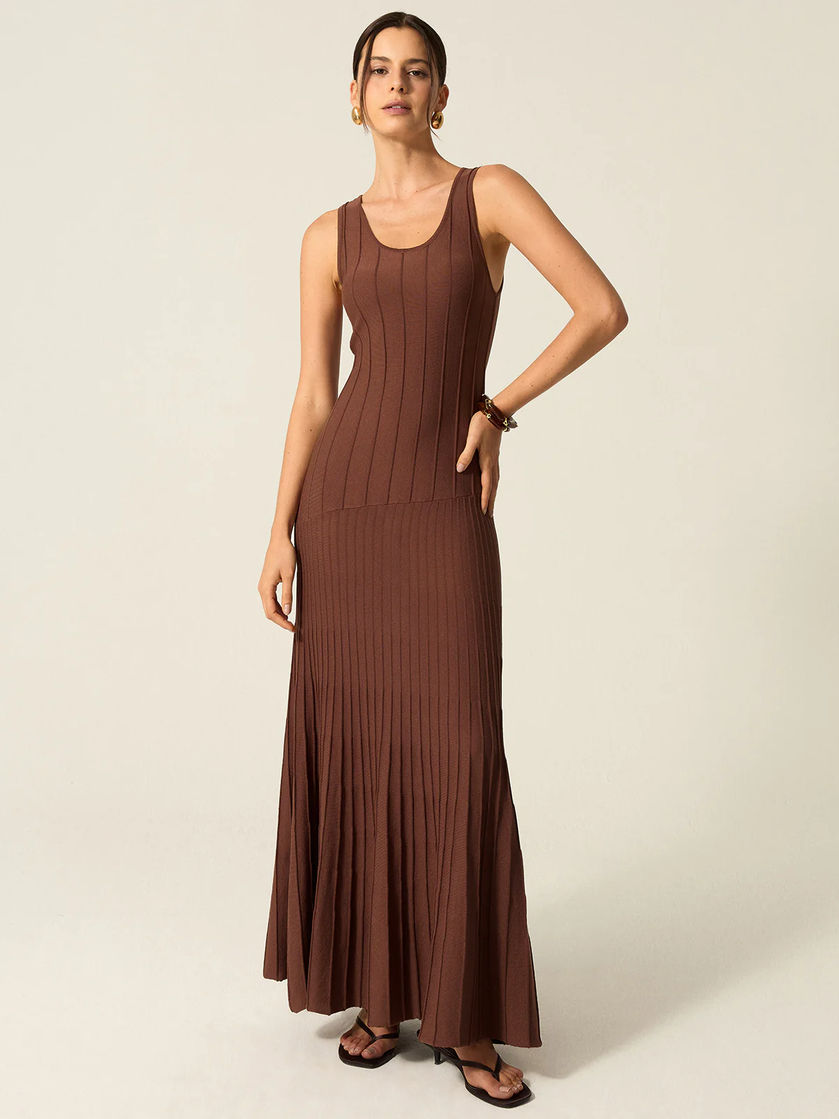 Ribbed Knit Maxi Dress - Takermore