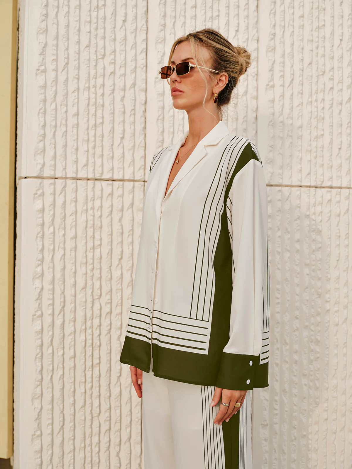 Striped Print Collar Shirt - Takermore