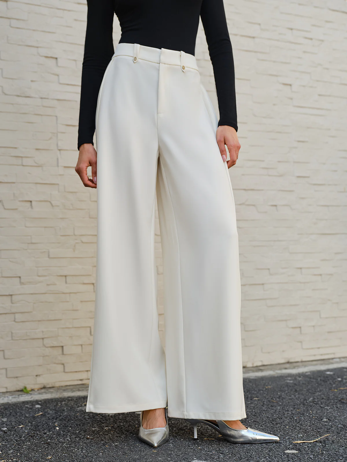 Side Pleated Wide-Leg Pants - Takermore