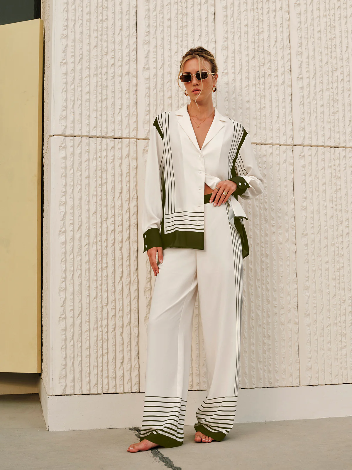 Striped Print Collar Shirt - Takermore