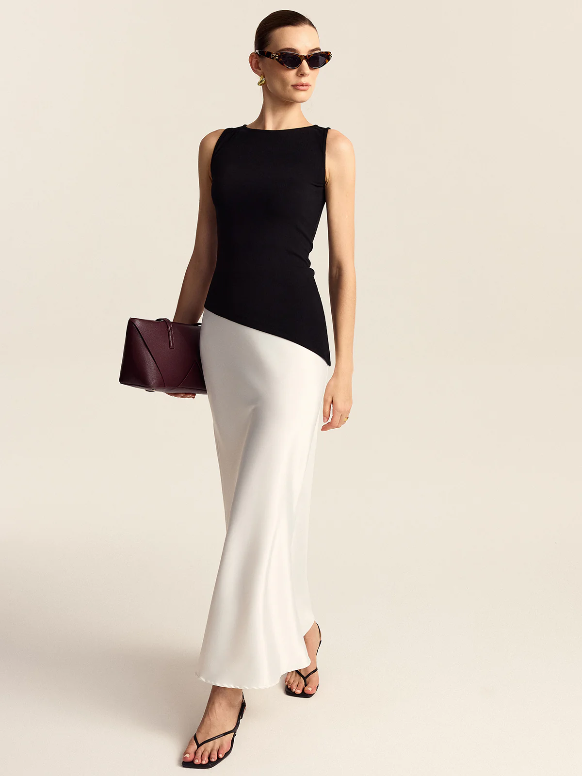 Asymmetric Hem Boat Neck Sleeveless Knit Top - Takermore