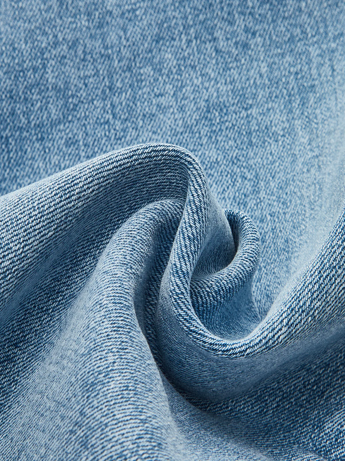 Mid-Waisted Button-fly Flared Jeans - Takermore