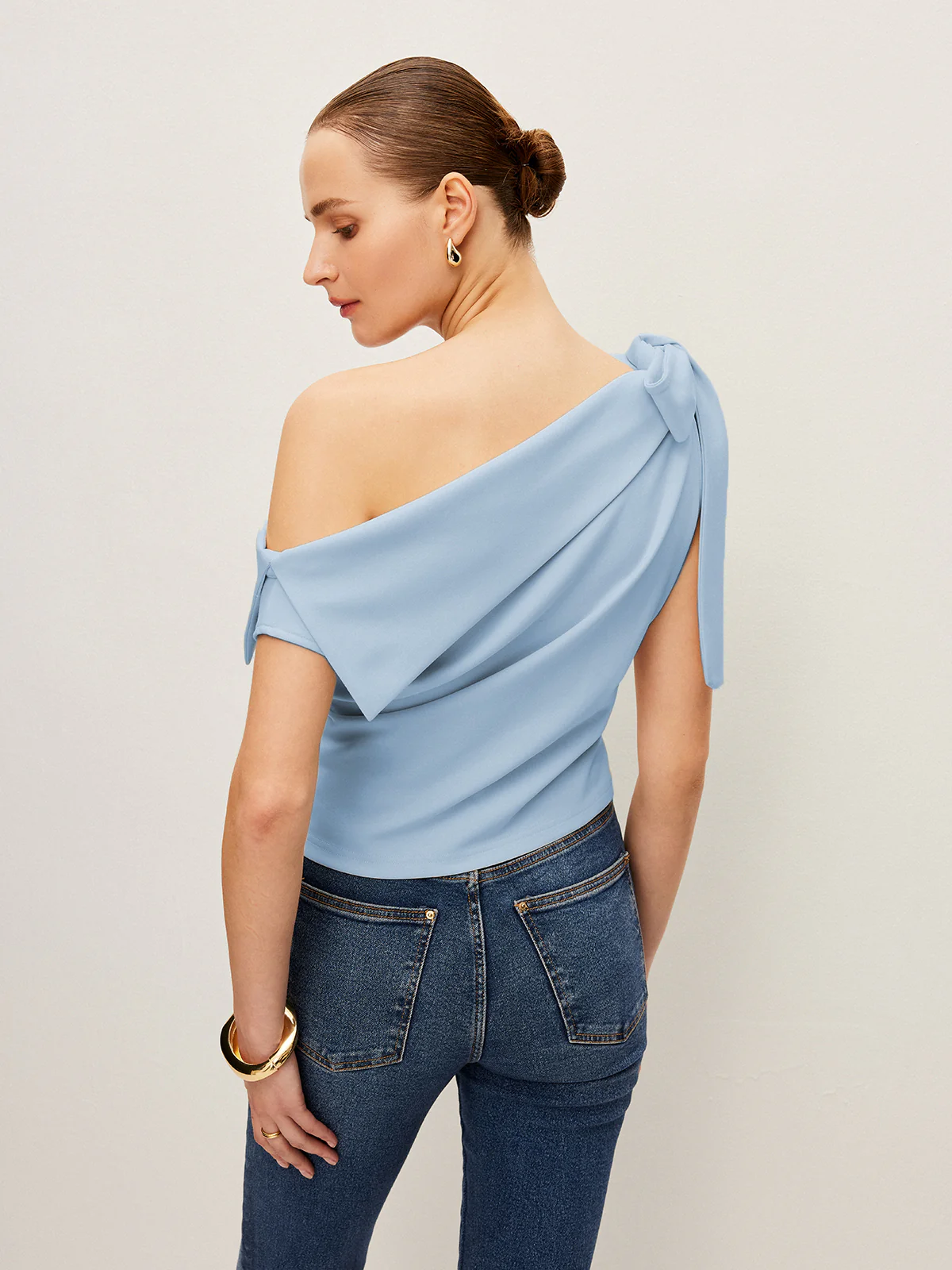 One-Shoulder Top With Bow Detail - Takermore