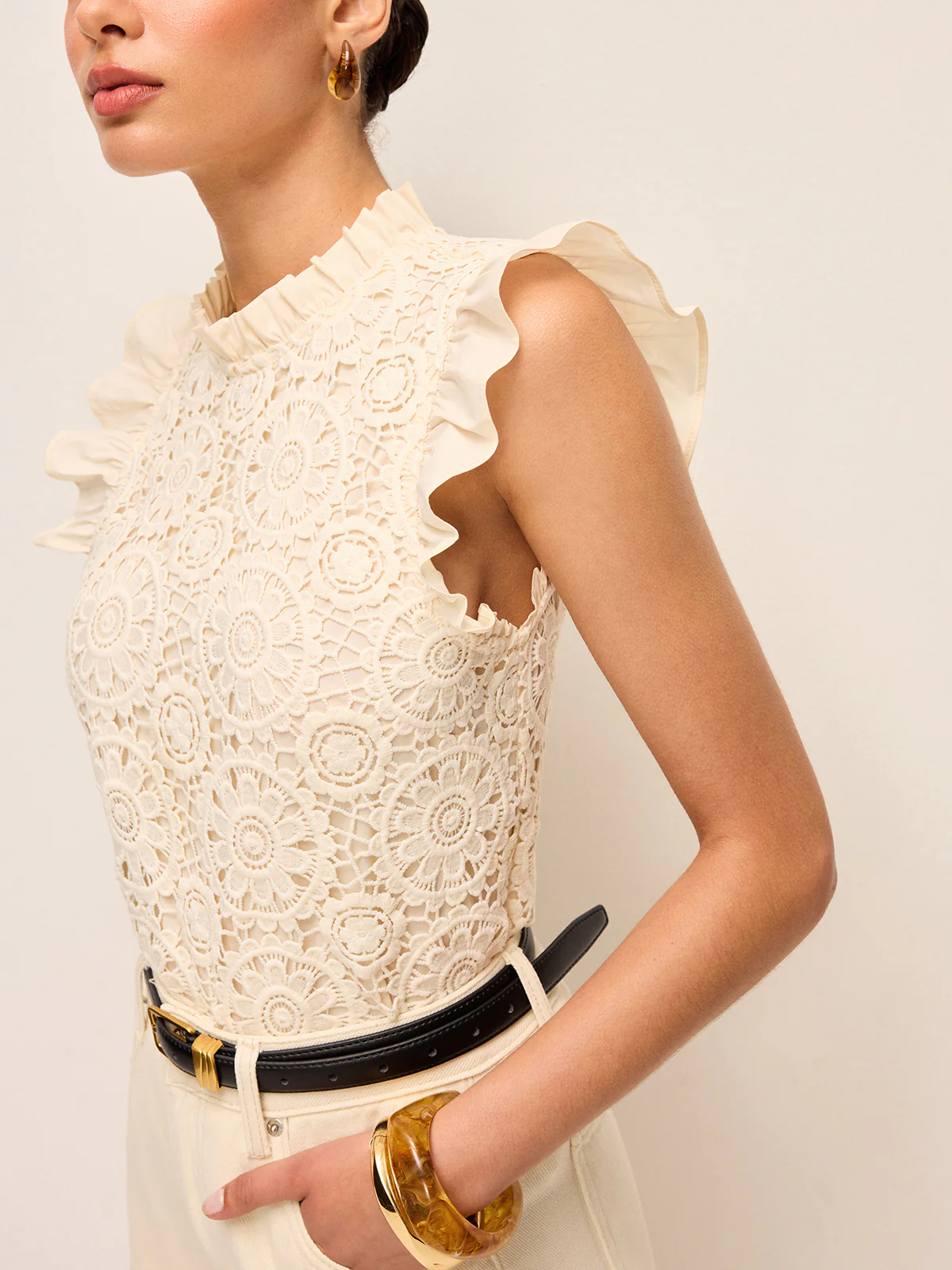 Sleeveless Crochet Lace Top With Ruffle Trim - Takermore