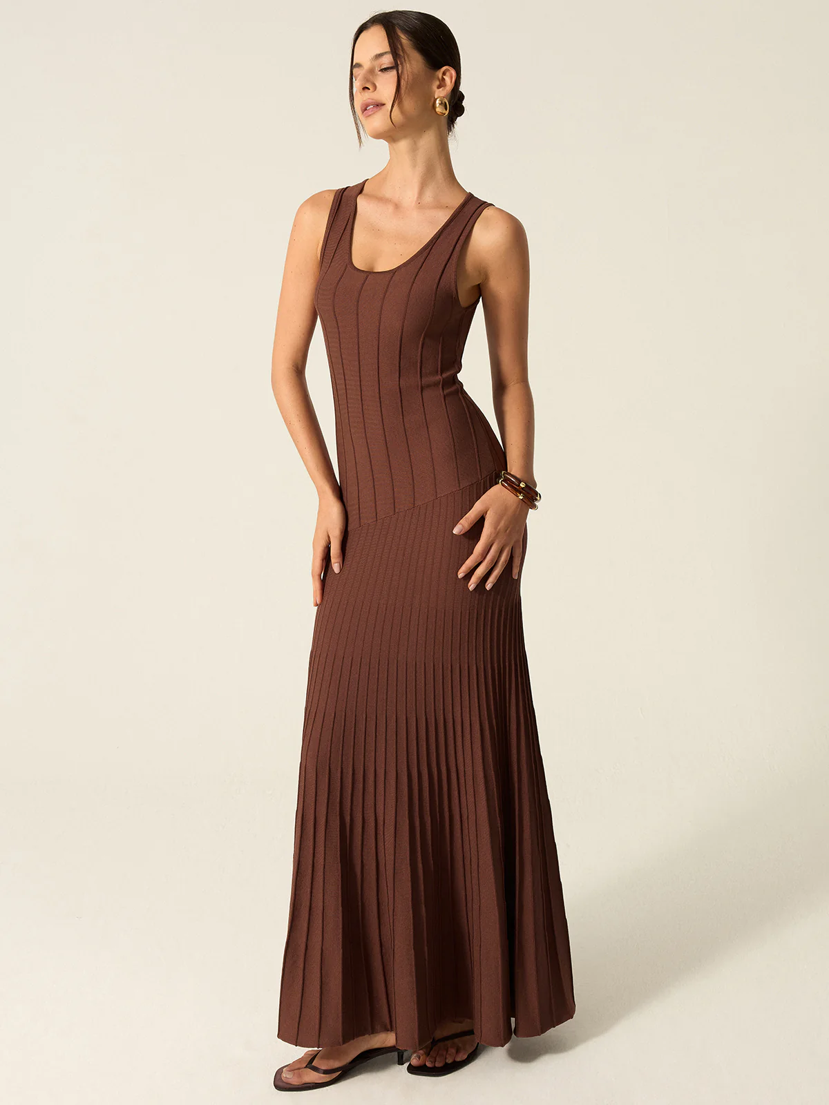 Ribbed Knit Maxi Dress - Takermore