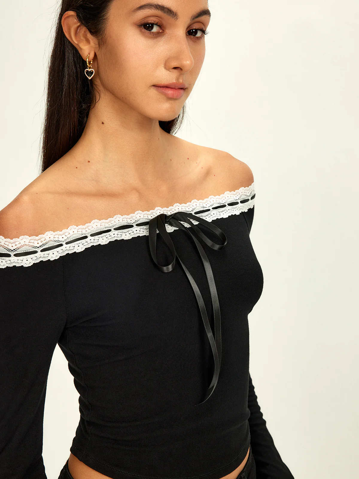 Off-Shoulder Lace Trim Blouse - Takermore