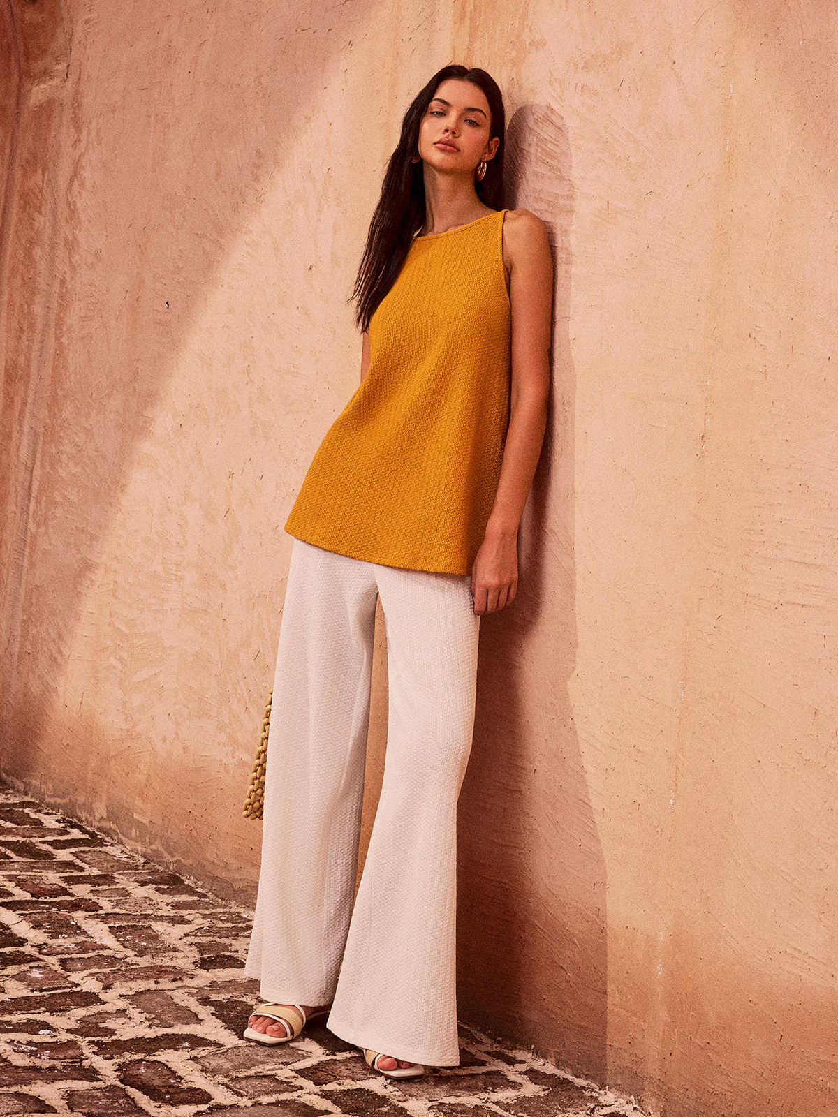 Textured Tie-Back Tank Top - Takermore