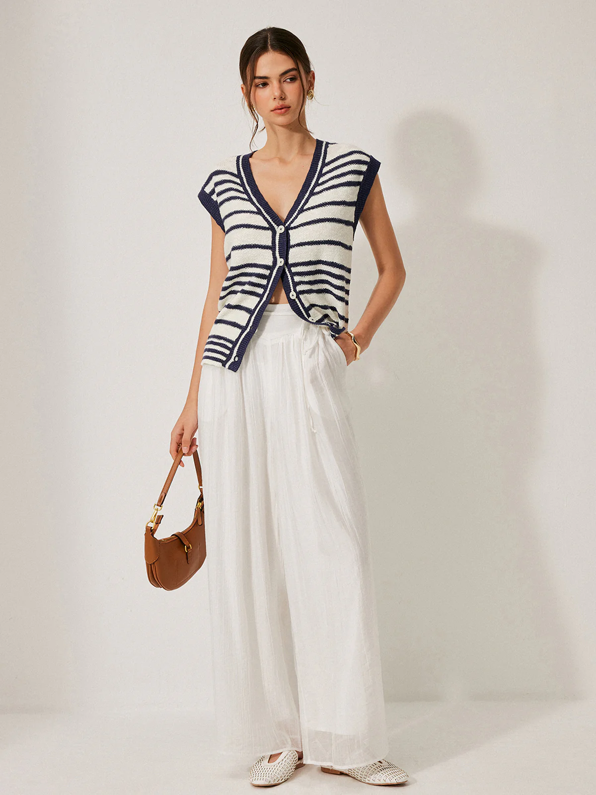 Mid-Waist Pocket Detail Tie Pants - Takermore