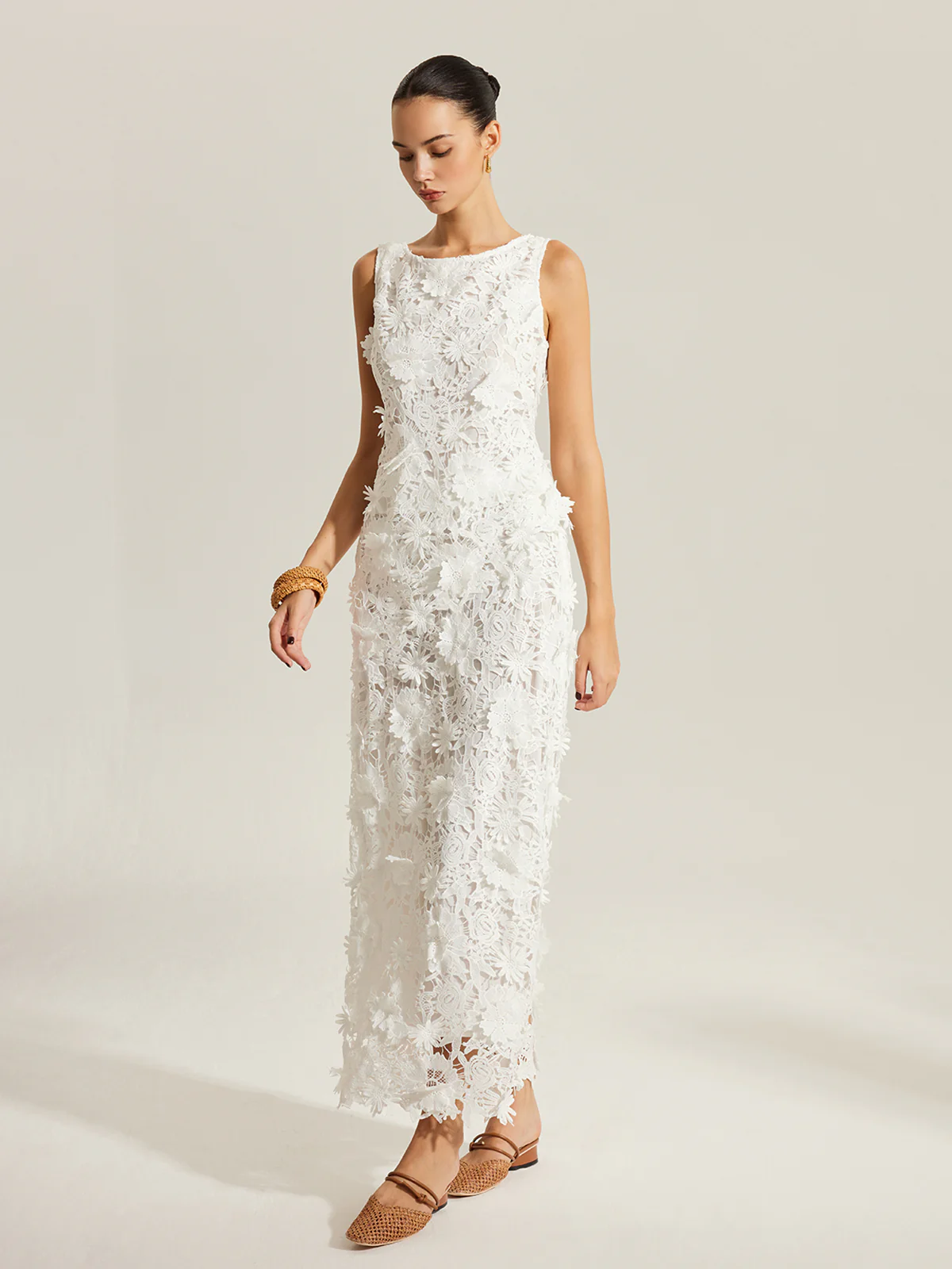 Floral Embroidered Sleeveless Lace Top - Takermore