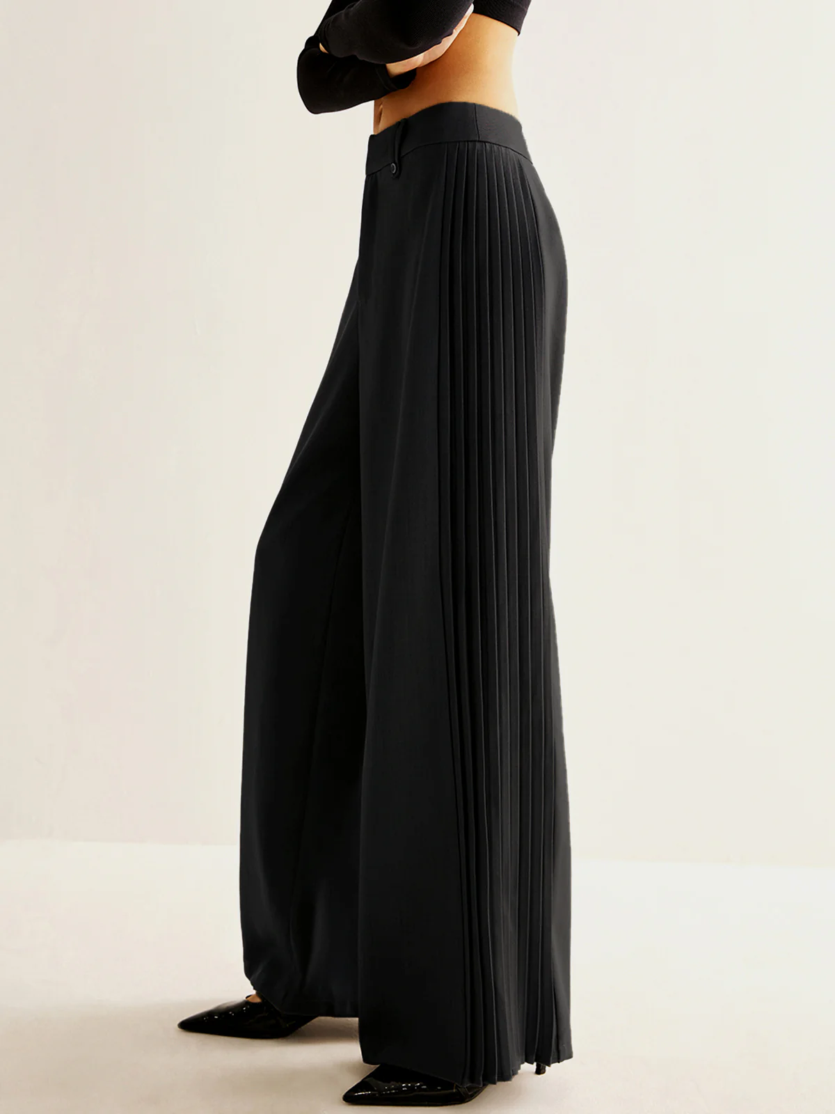Side Pleated Wide-Leg Pants - Takermore
