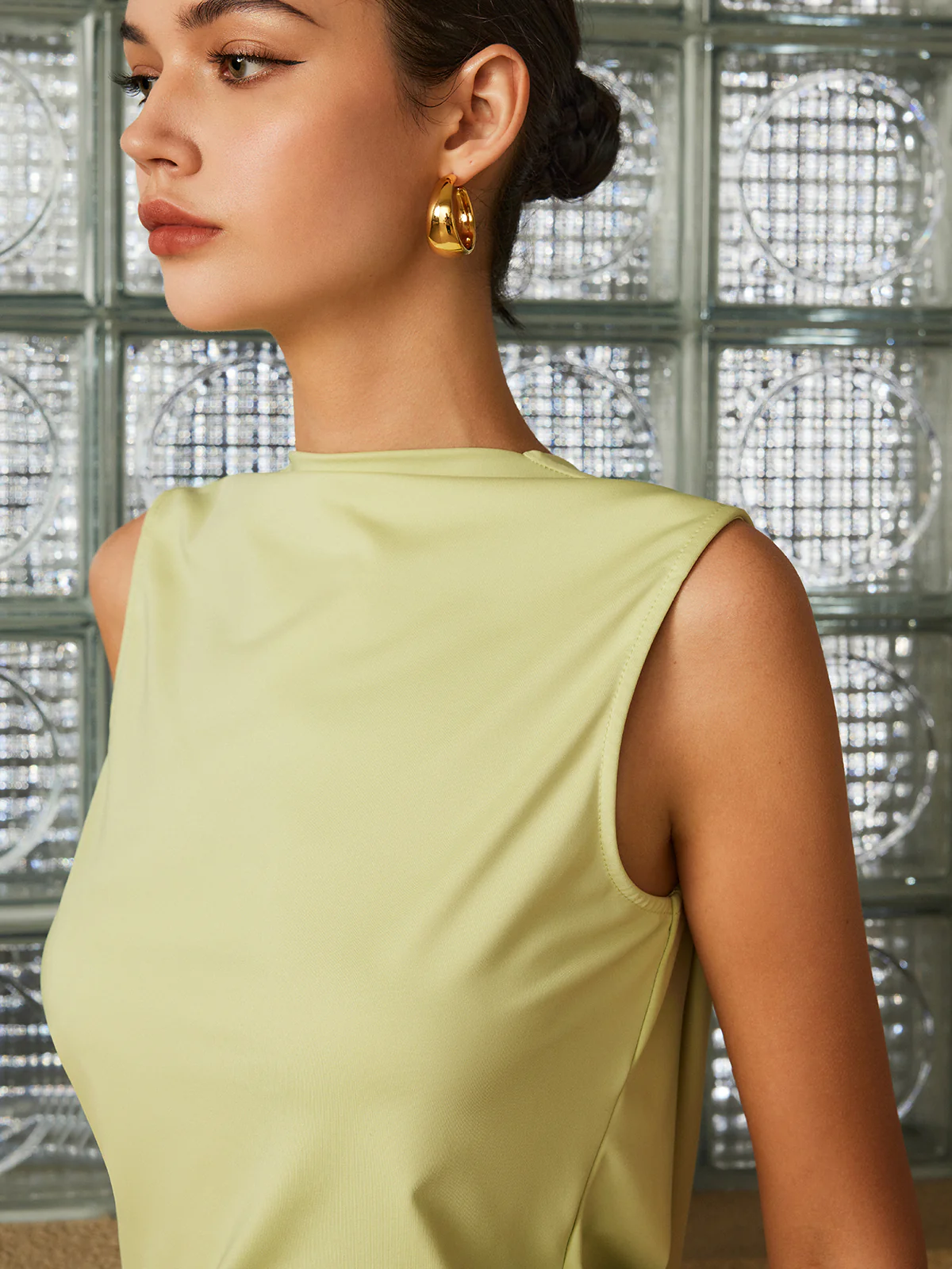 Pleated Backless Tank Top - Takermore