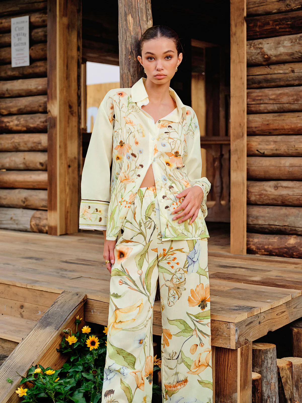 Elastic Waist Mid-Waist Floral Pants - Takermore