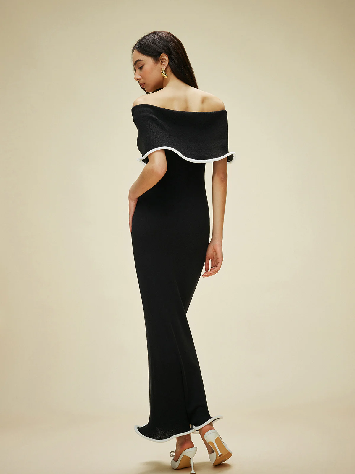 Color Block Off-Shoulder Ruffled Knit Dress - Takermore