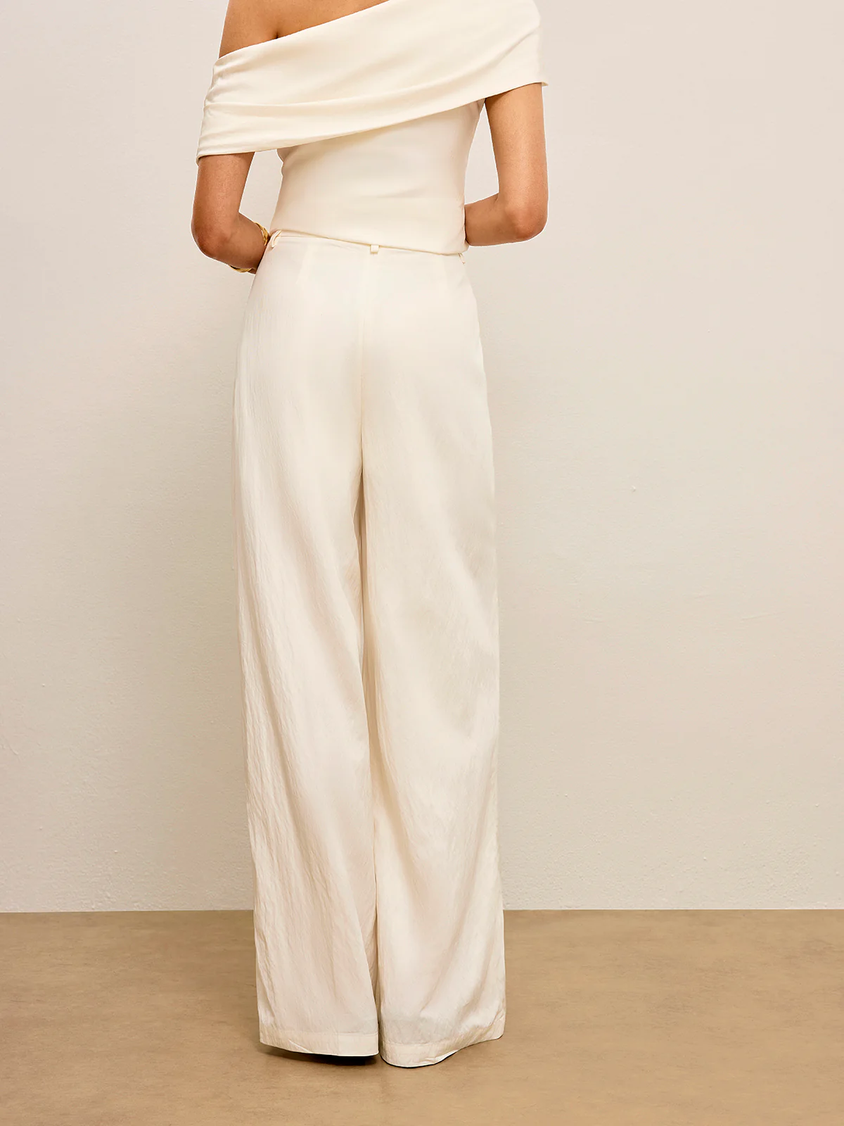 Mid-Waist Pocket Detail Pants - Takermore