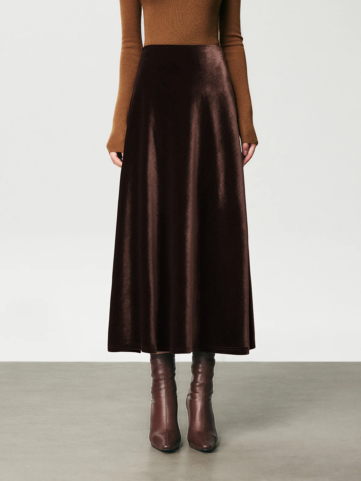 High Waist Velvet Maxi Skirt - Takermore