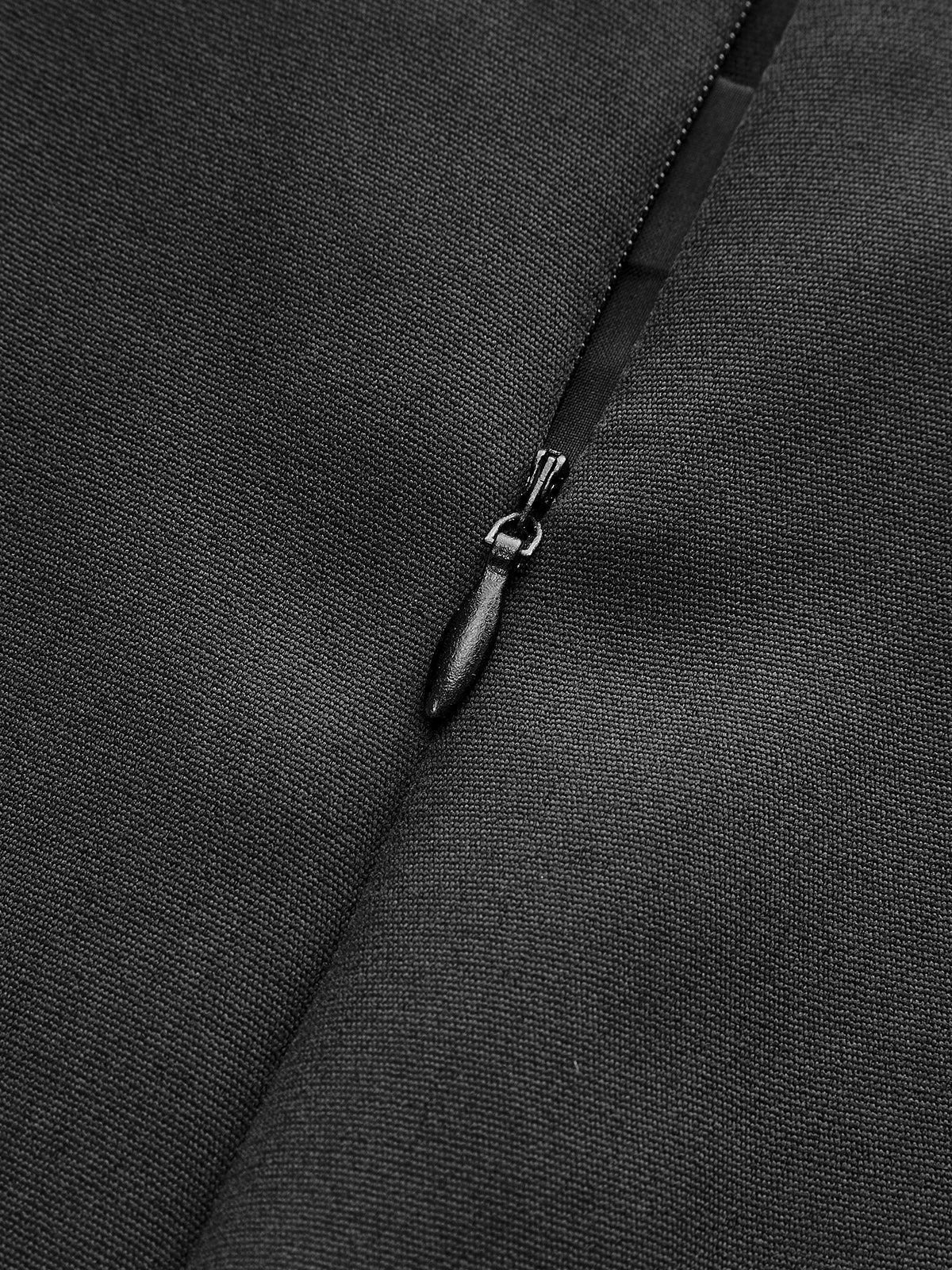 Metal-Detail Split Midi Skirt - Takermore