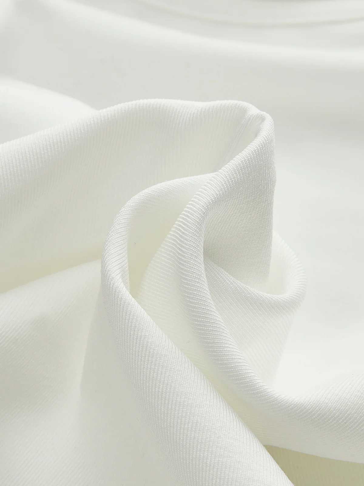 Effortless Solid Cami Top - Takermore