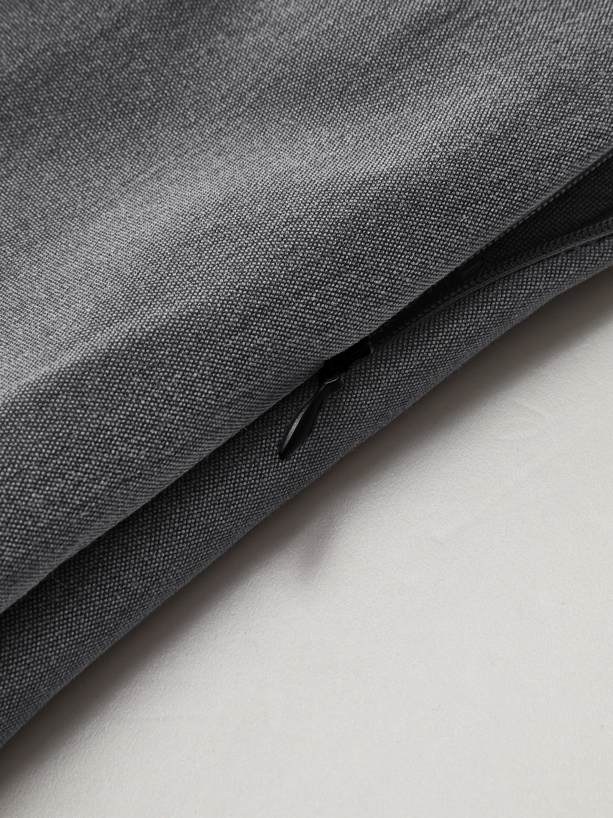 Pleated Zipper Mini Skirt - Takermore