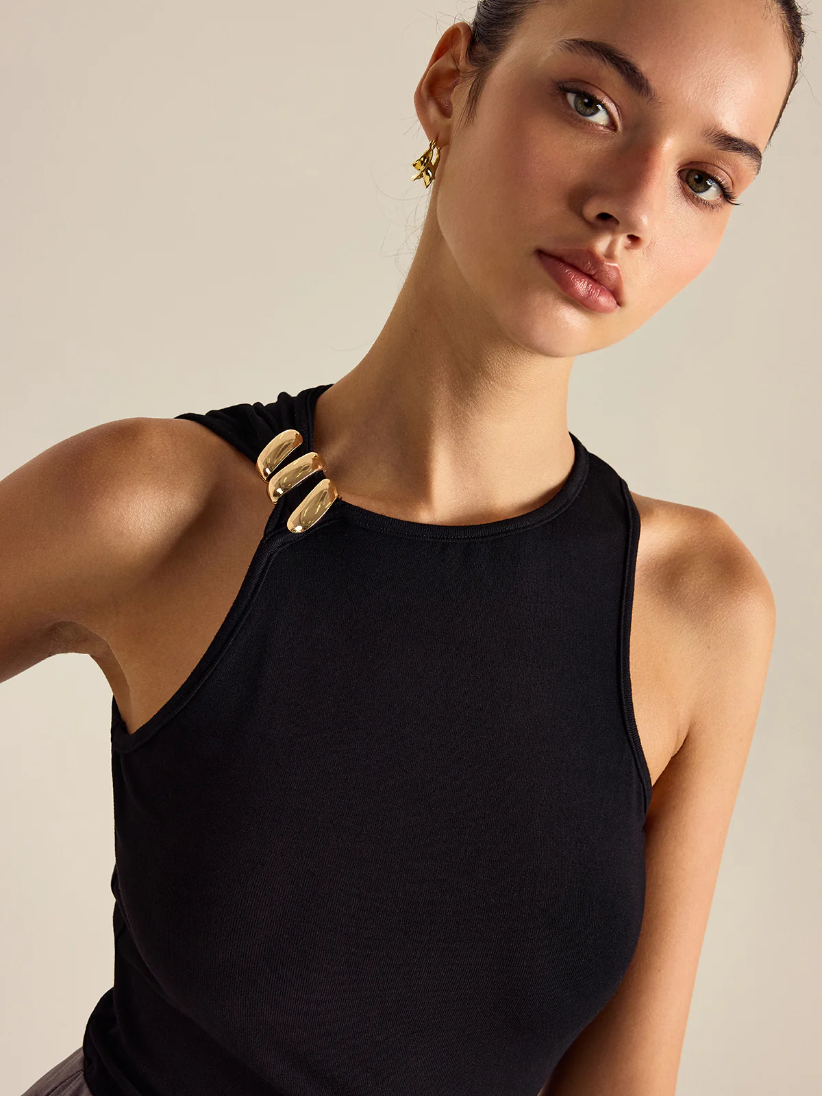 Metal Decor Sleeveless Top - Takermore