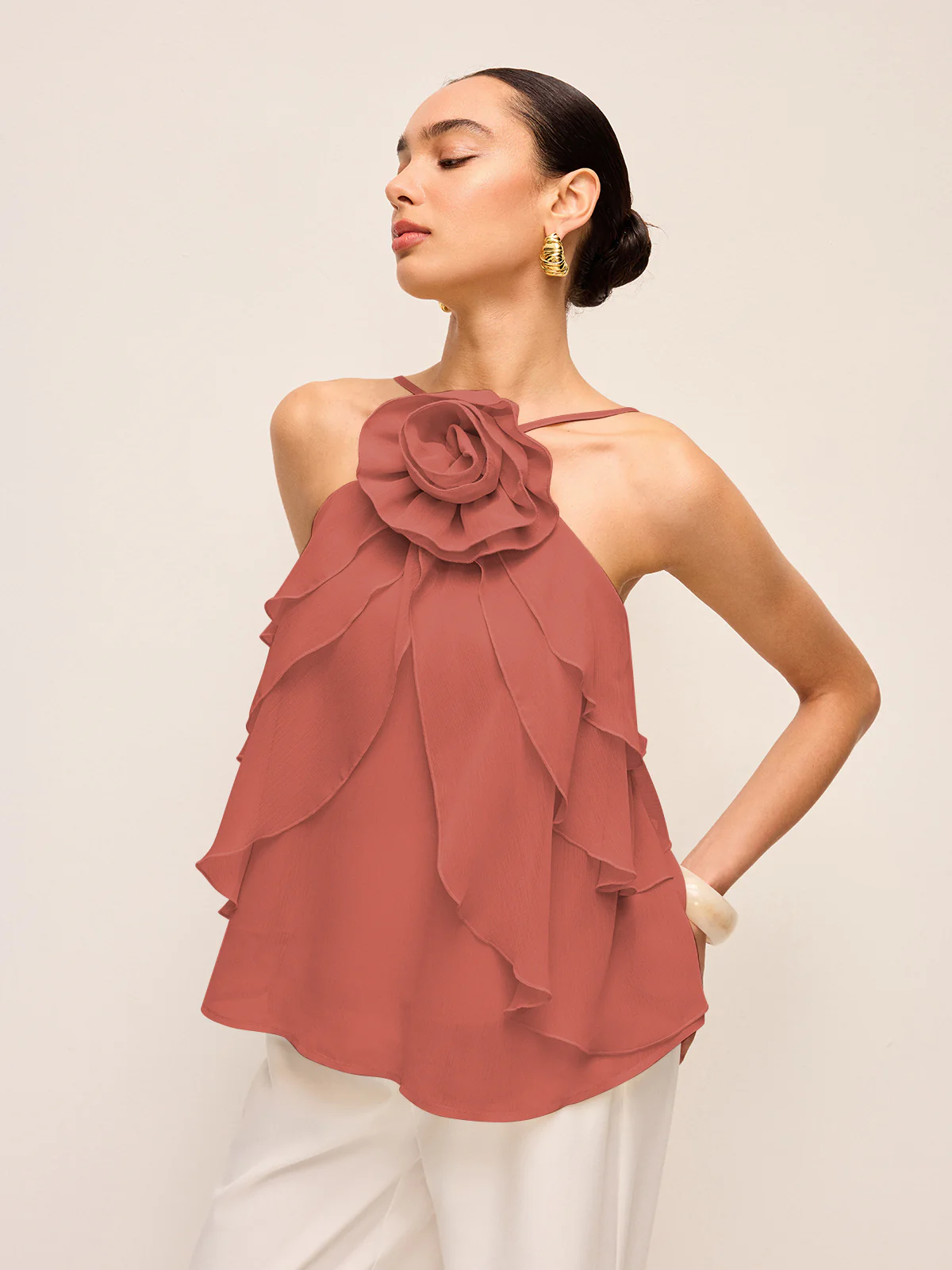 Floral Ruffle Halter Top - Takermore