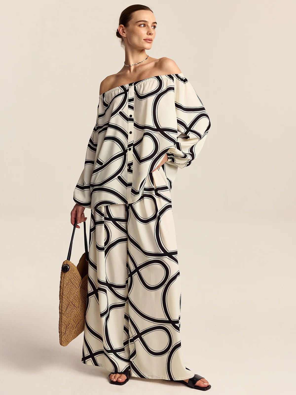 Patterned Wide-Leg Pants - Takermore