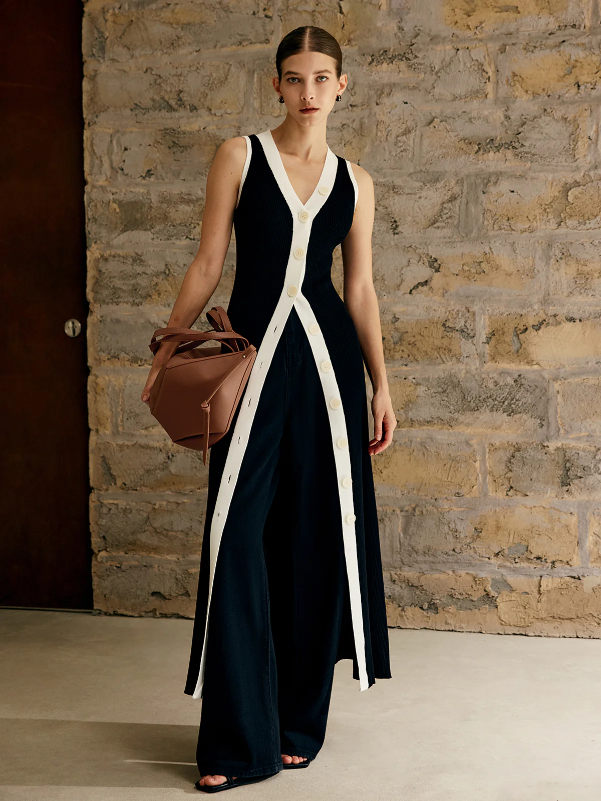 Contrast Trim Button Sweater Tank Dress - Takermore