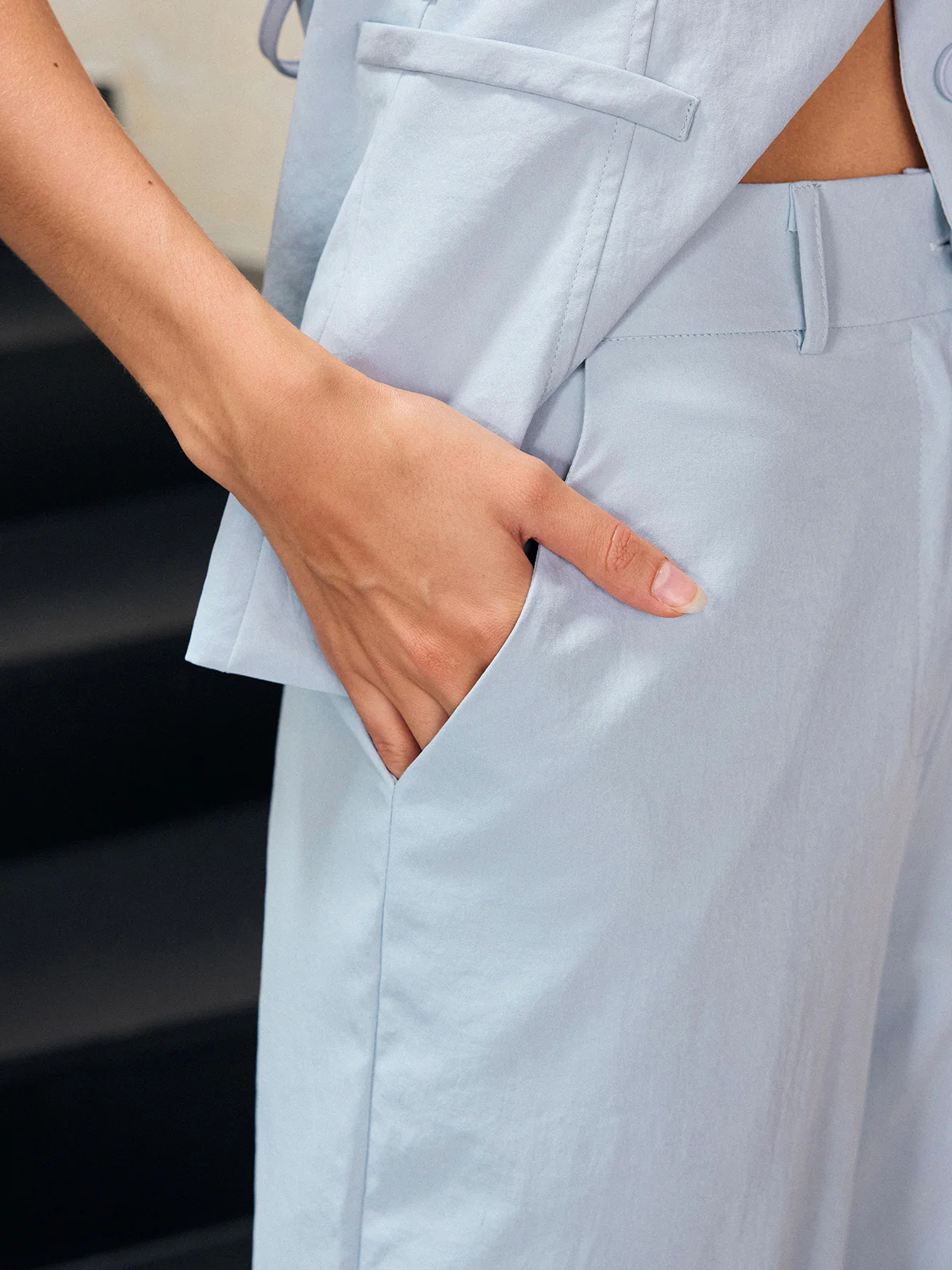 High-Waisted Wide-Leg Pants - Takermore