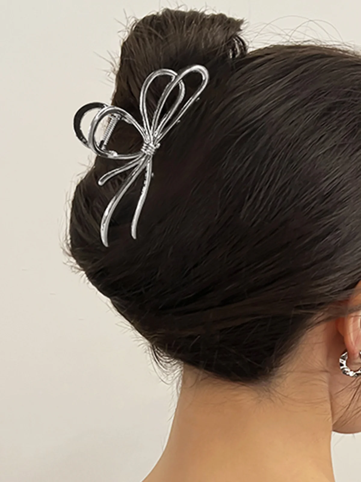 Bow Detail Hair Claw - Takermore