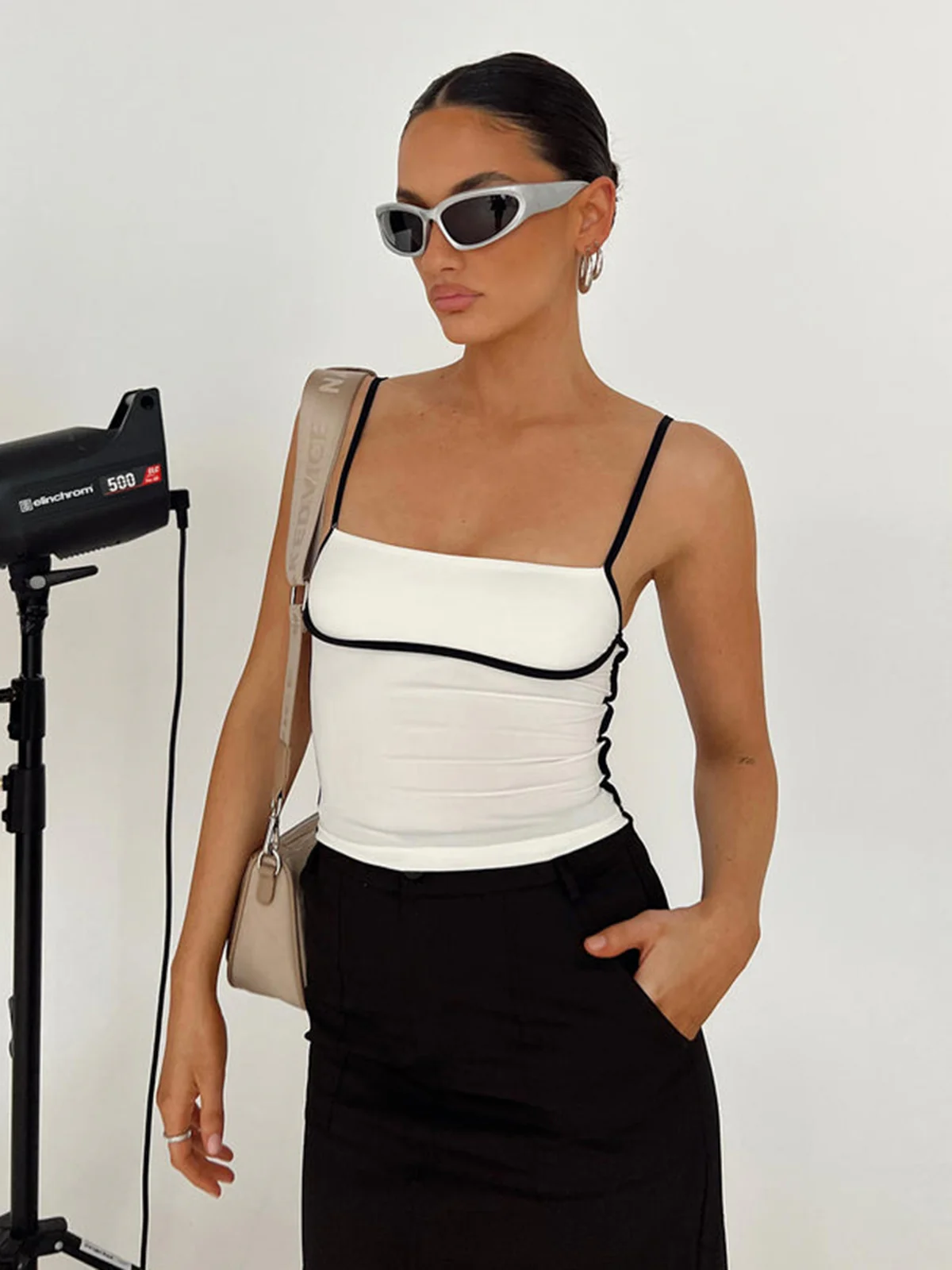 Contrast Trim Streamlined Cami Top - Takermore