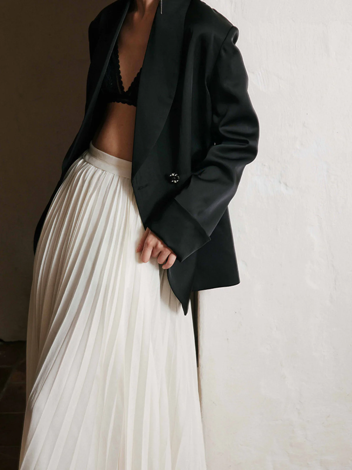 Solid Pleated Maxi Skirt - Takermore
