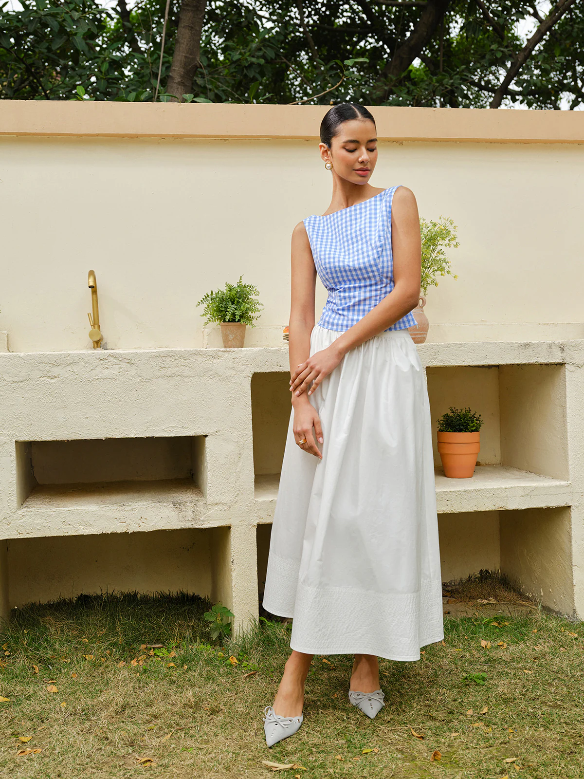 Checkerboard Bow Back Crop Top - Takermore