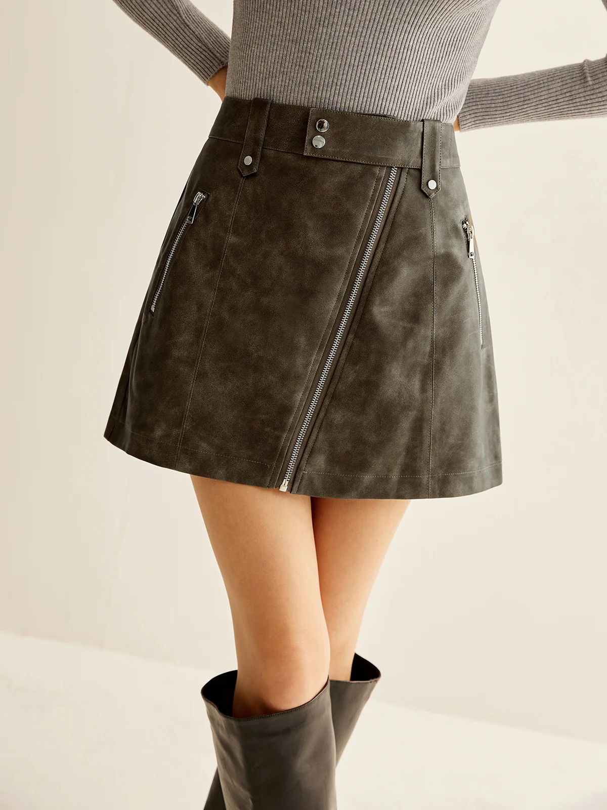 Asymmetrical Zipper Pockets Faux Leather Skirt - Takermore