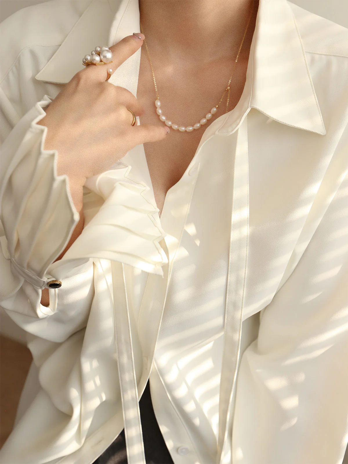 Pleated Cuff Collar Tied Button Shirt - Takermore