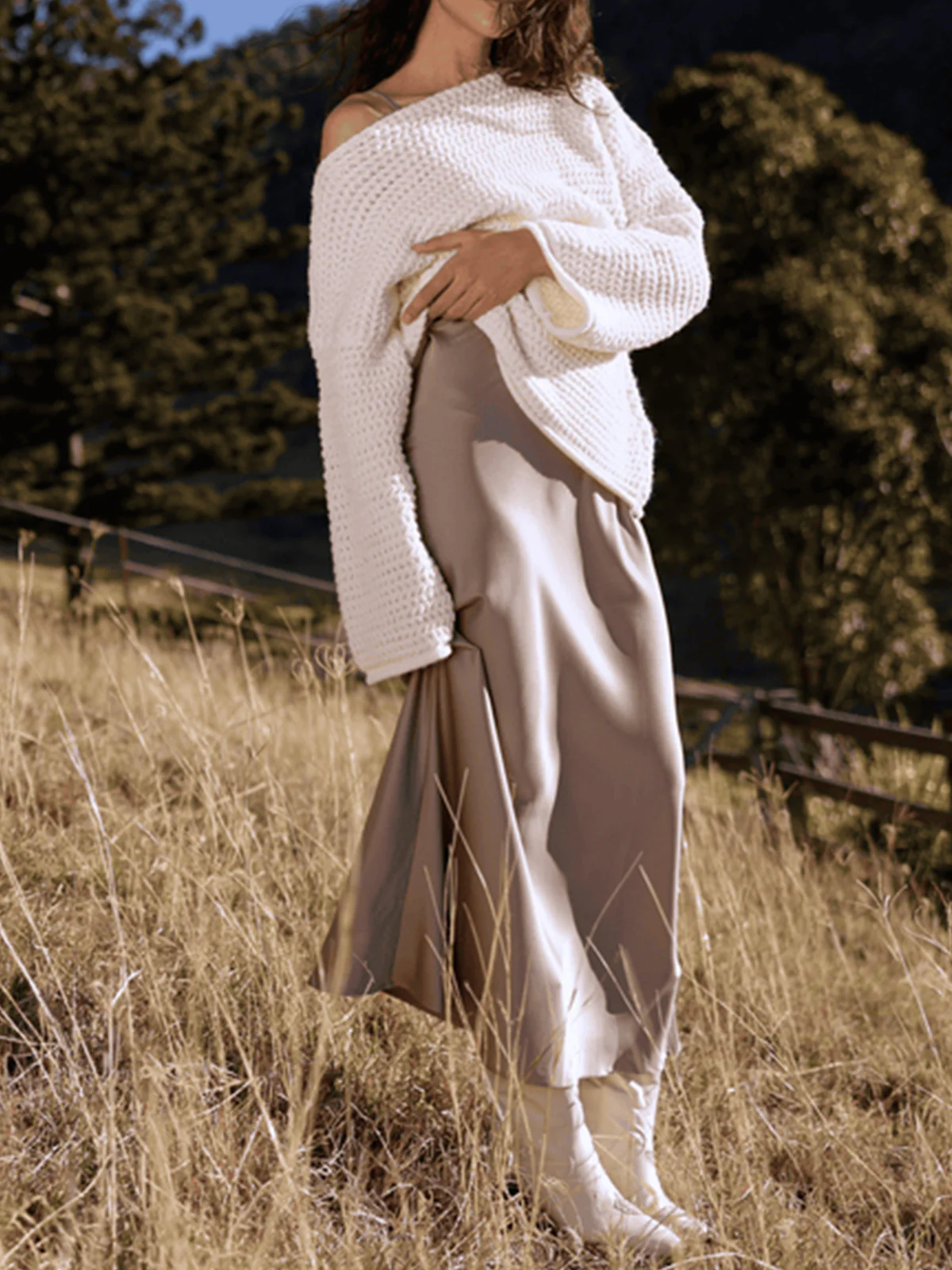 Vanilla Boat Neck Oversized Sweater - Takermore