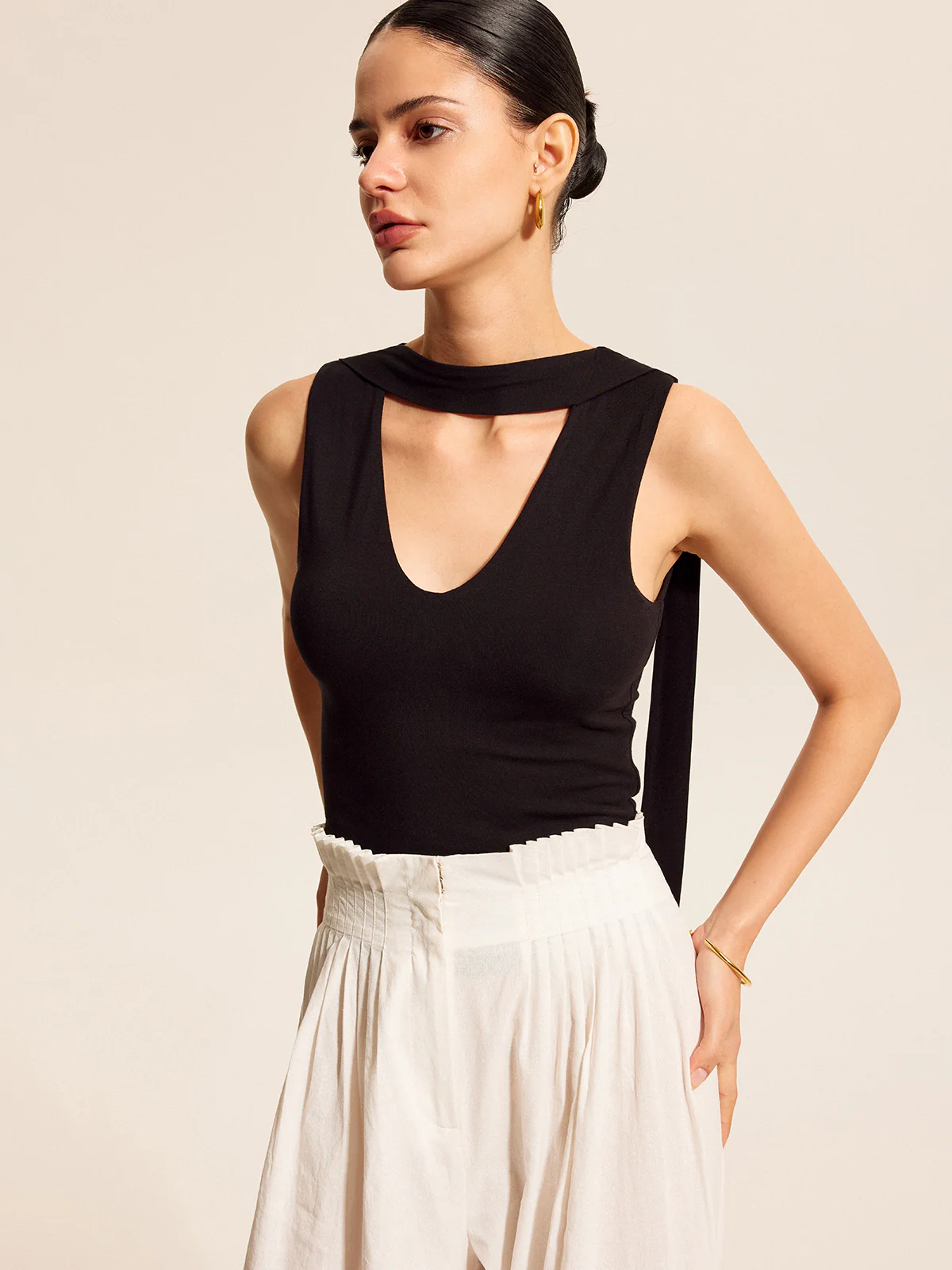 V-Neck Top With Scarf-Style Neck Tie - Takermore