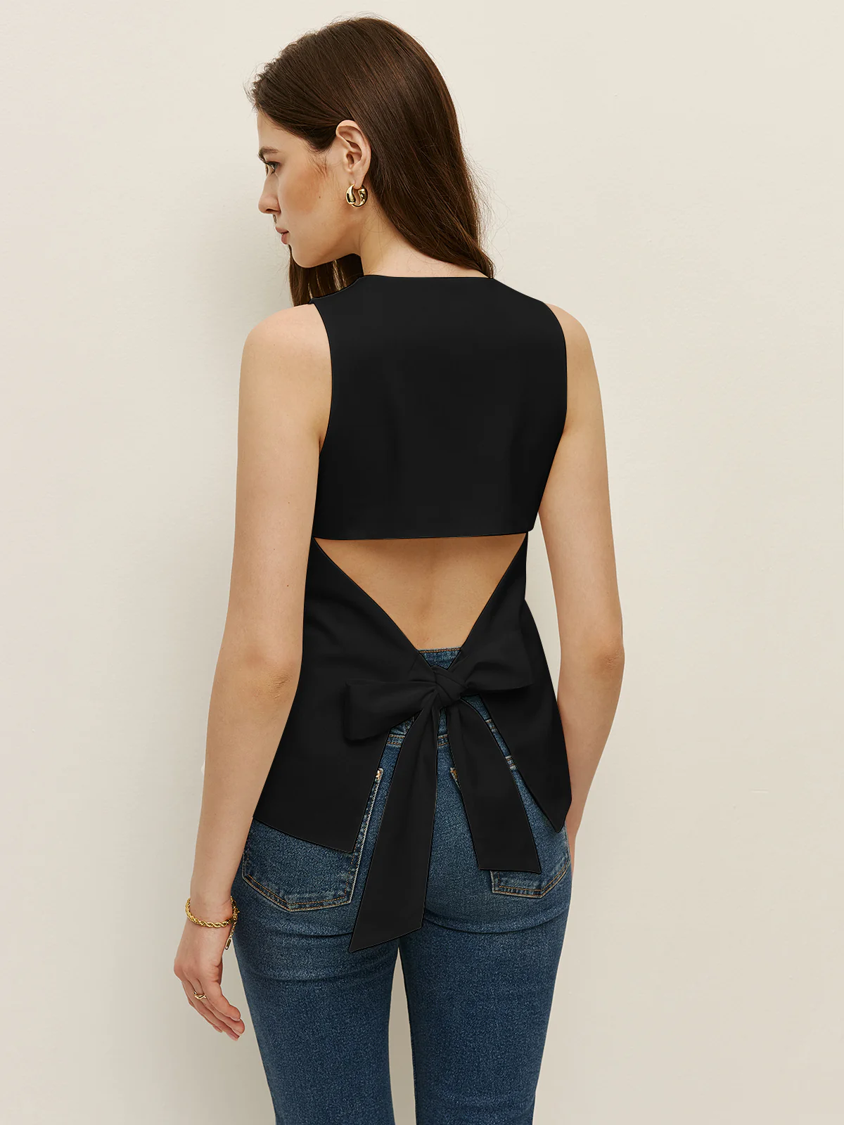 Bow Back Detail Sleeveless Top - Takermore