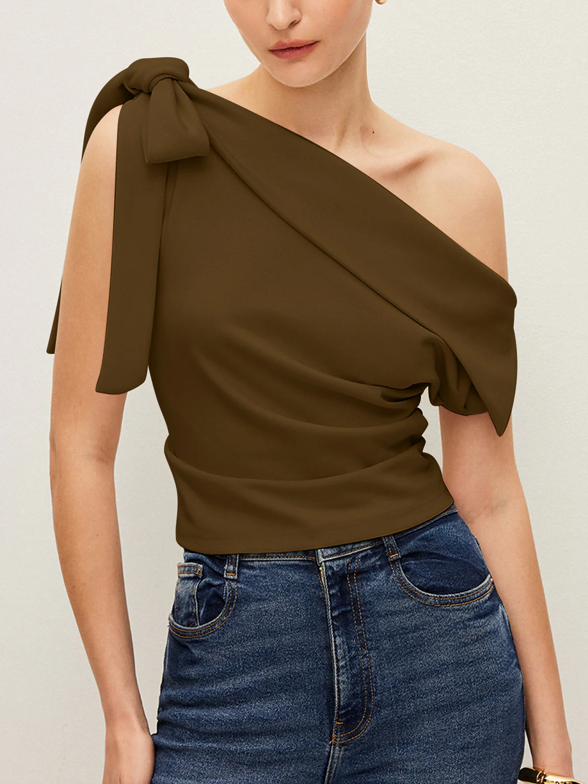 One-Shoulder Top With Bow Detail - Takermore