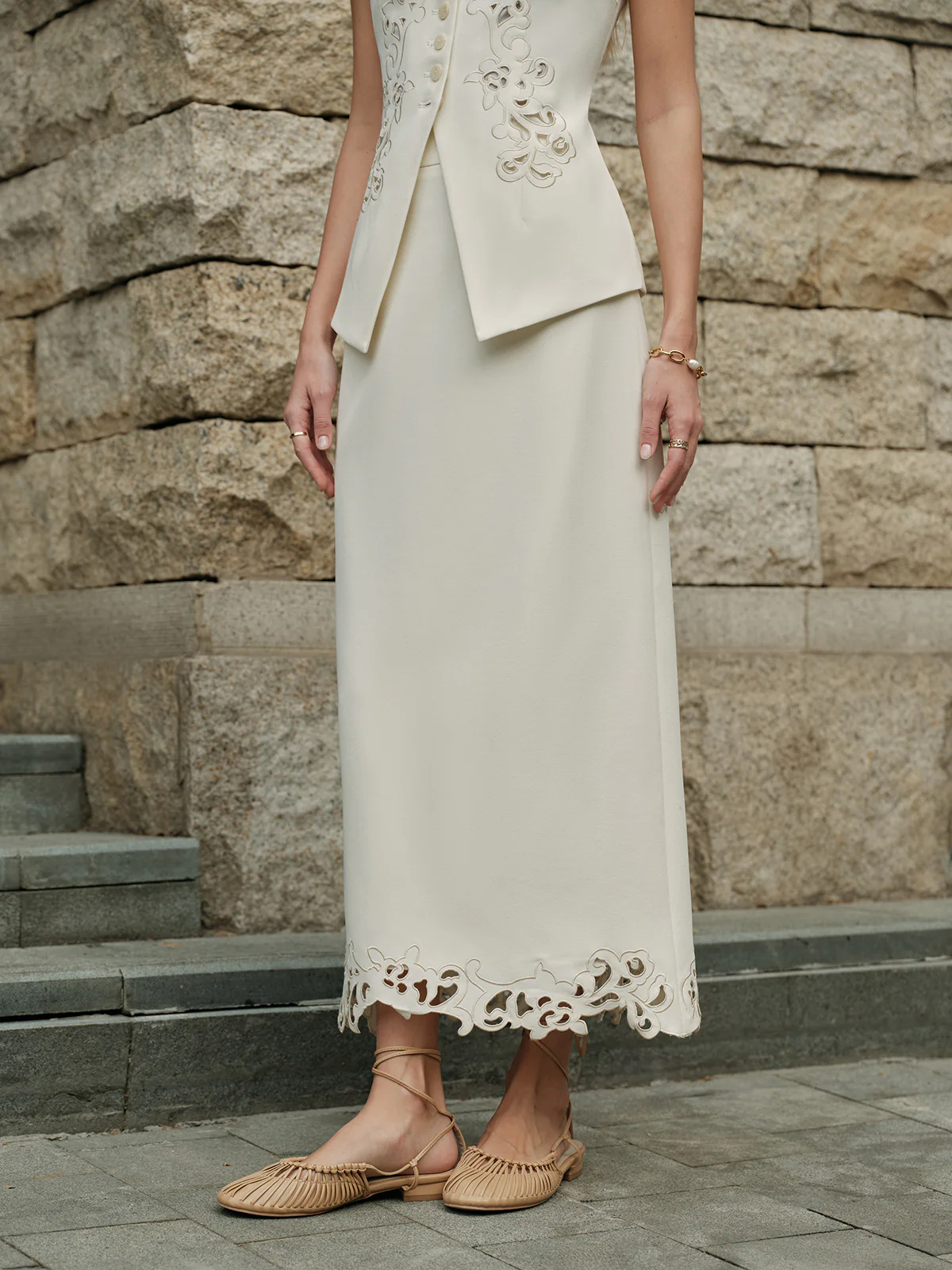 3D Embroidered A-Line Skirt - Takermore