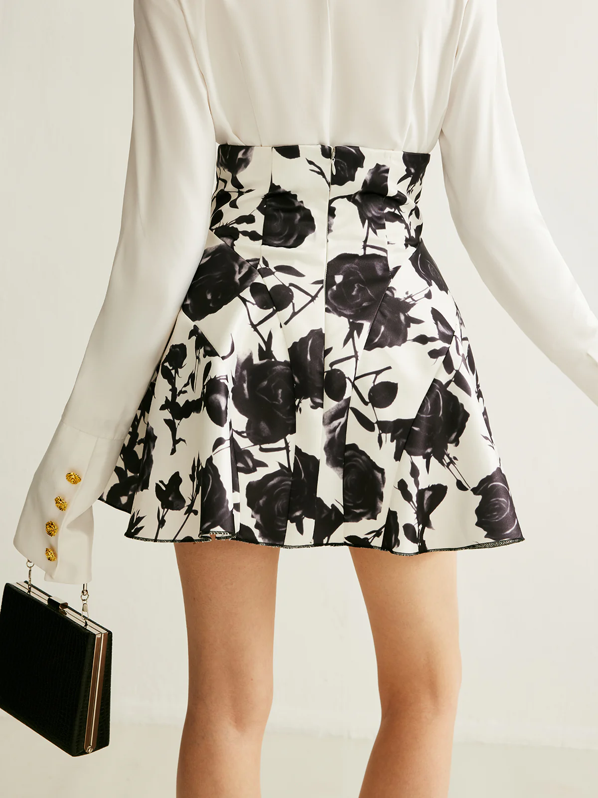 Floral Print Button-Detail Skirt - Takermore