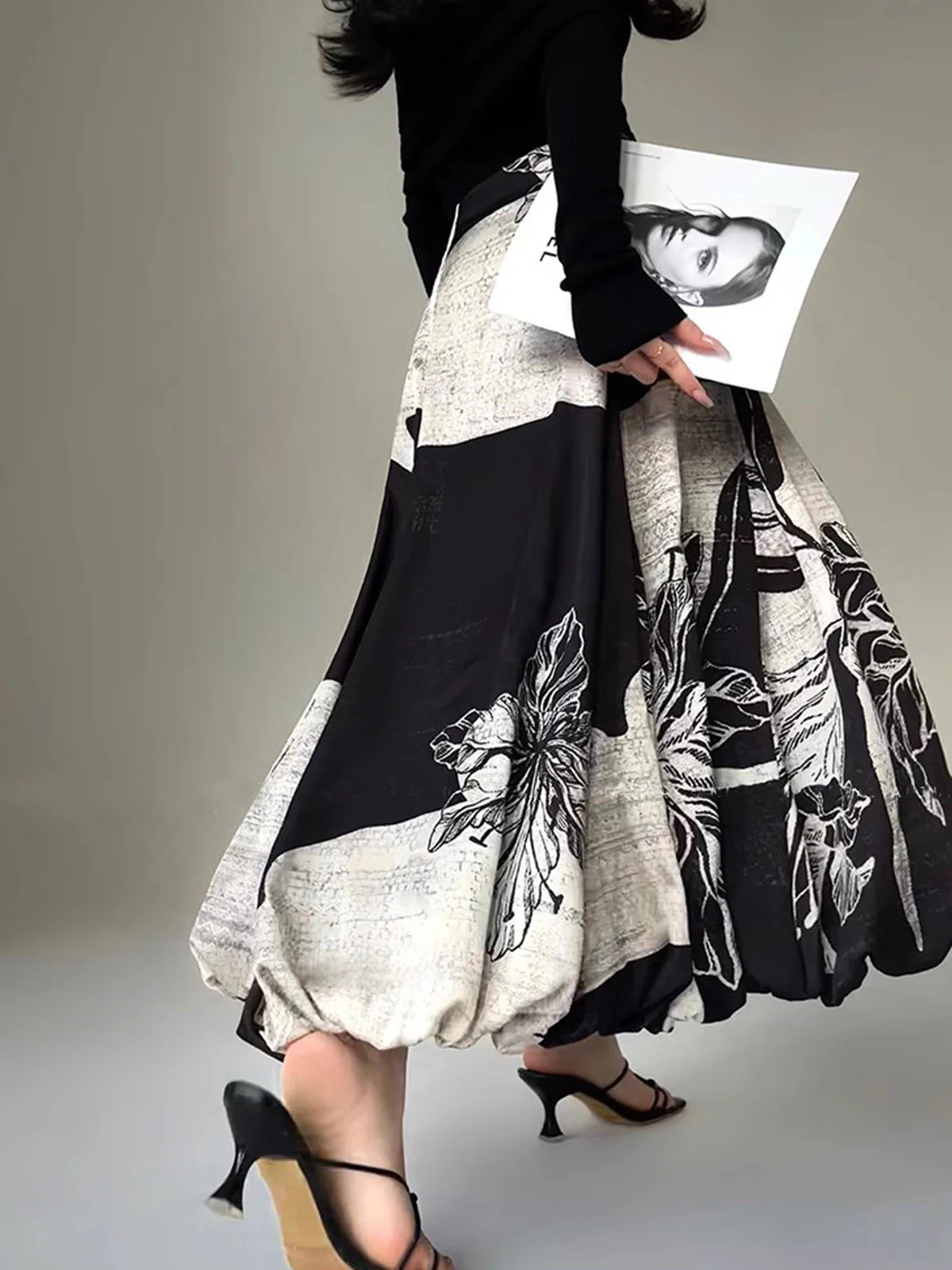 Bud Waist Side-Zipper Midi Skirt - Takermore