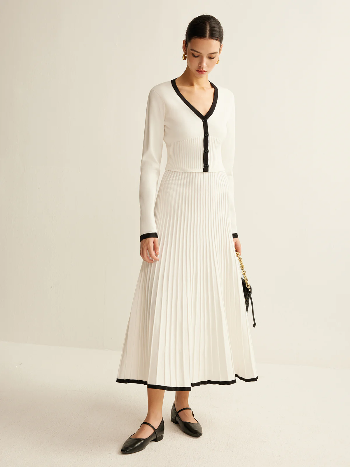 Contrast Trim Pleated Knit Skirt Set - Takermore