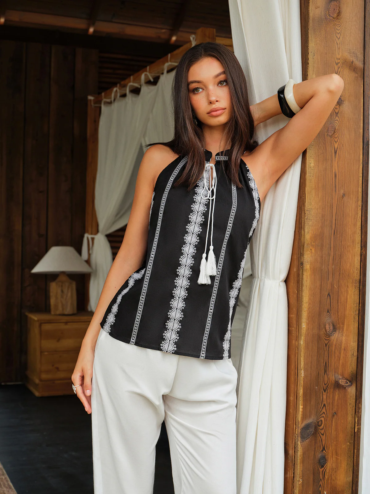 Embroidered Halter Tie-Neck Top - Takermore