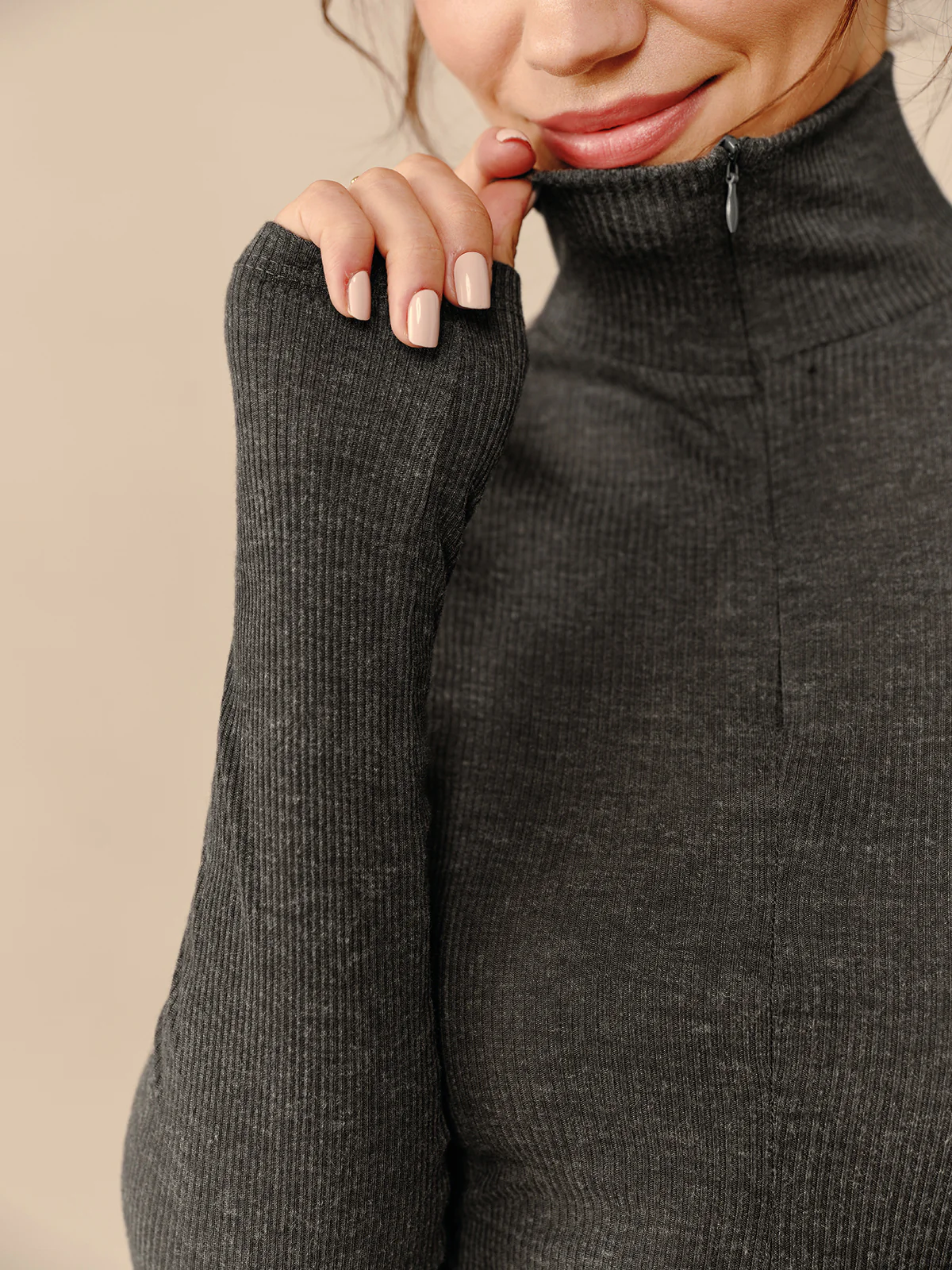 Turtleneck Ribbed Zipper T-Shirt - Takermore