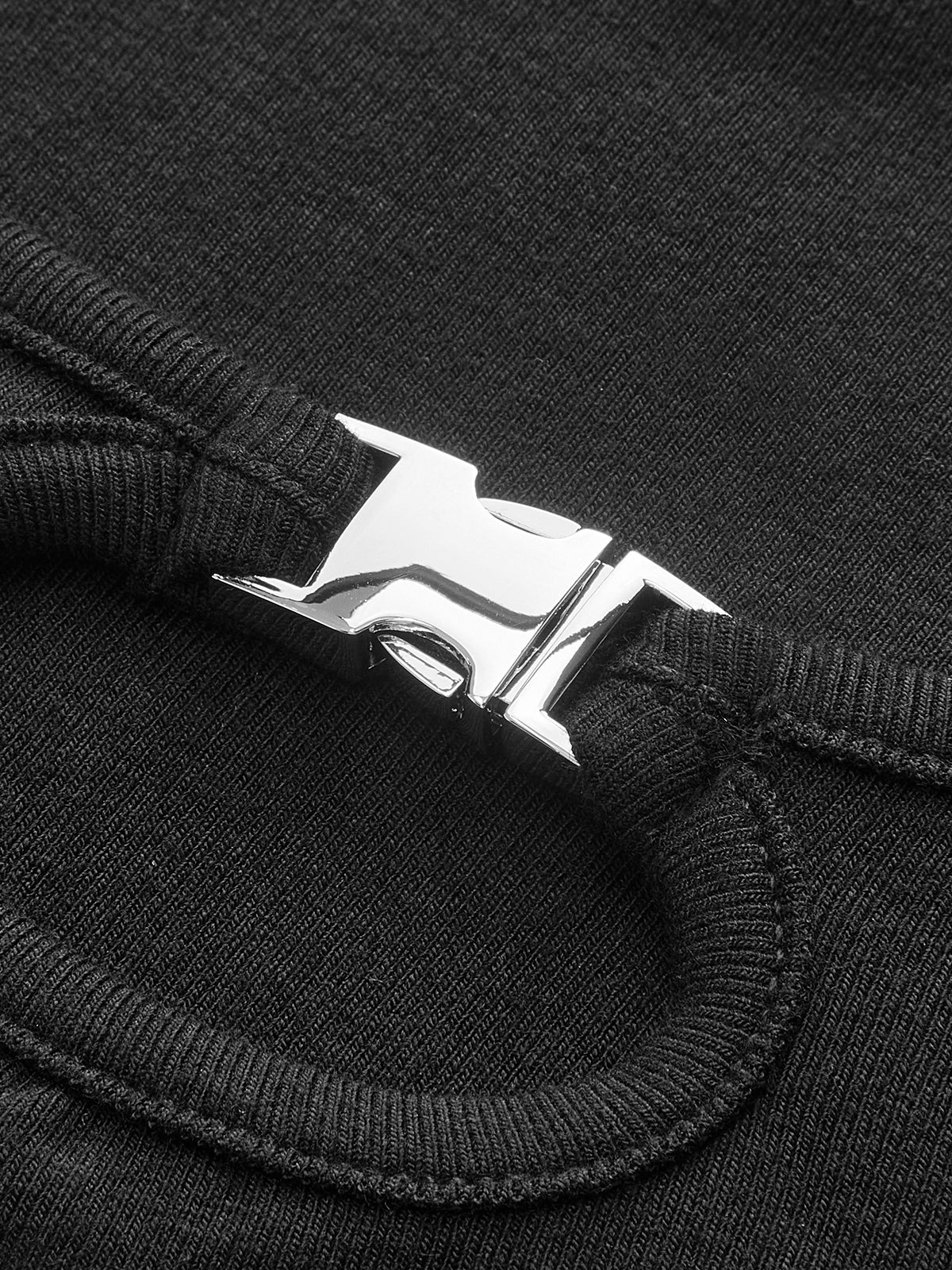 Double Keyholes Long Sleeve Top - Takermore