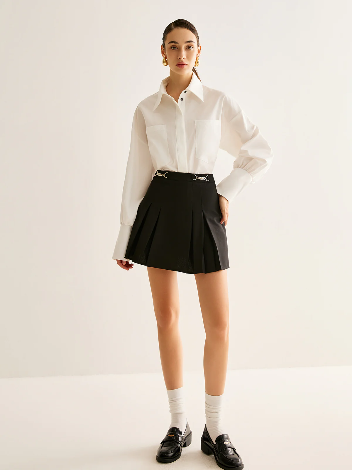 Metal-Belt Pleated Mini Skirt - Takermore
