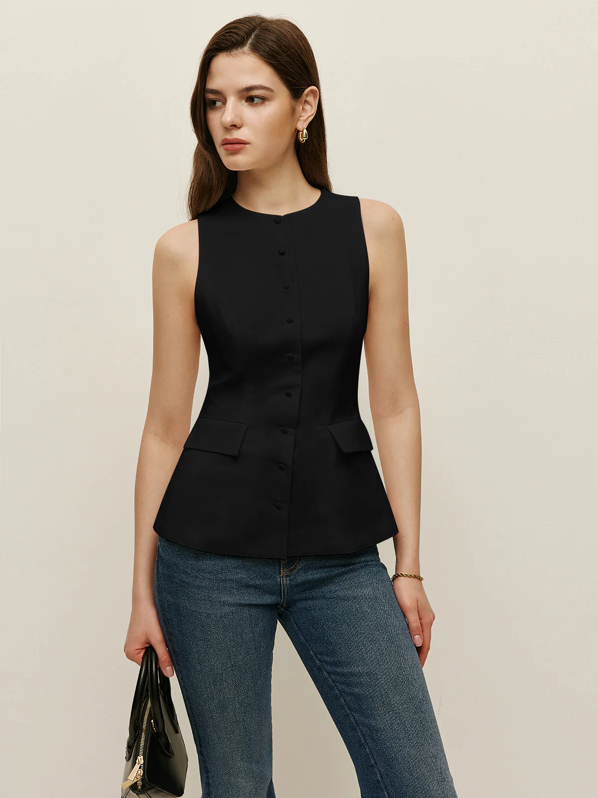 Bow Back Detail Sleeveless Top - Takermore