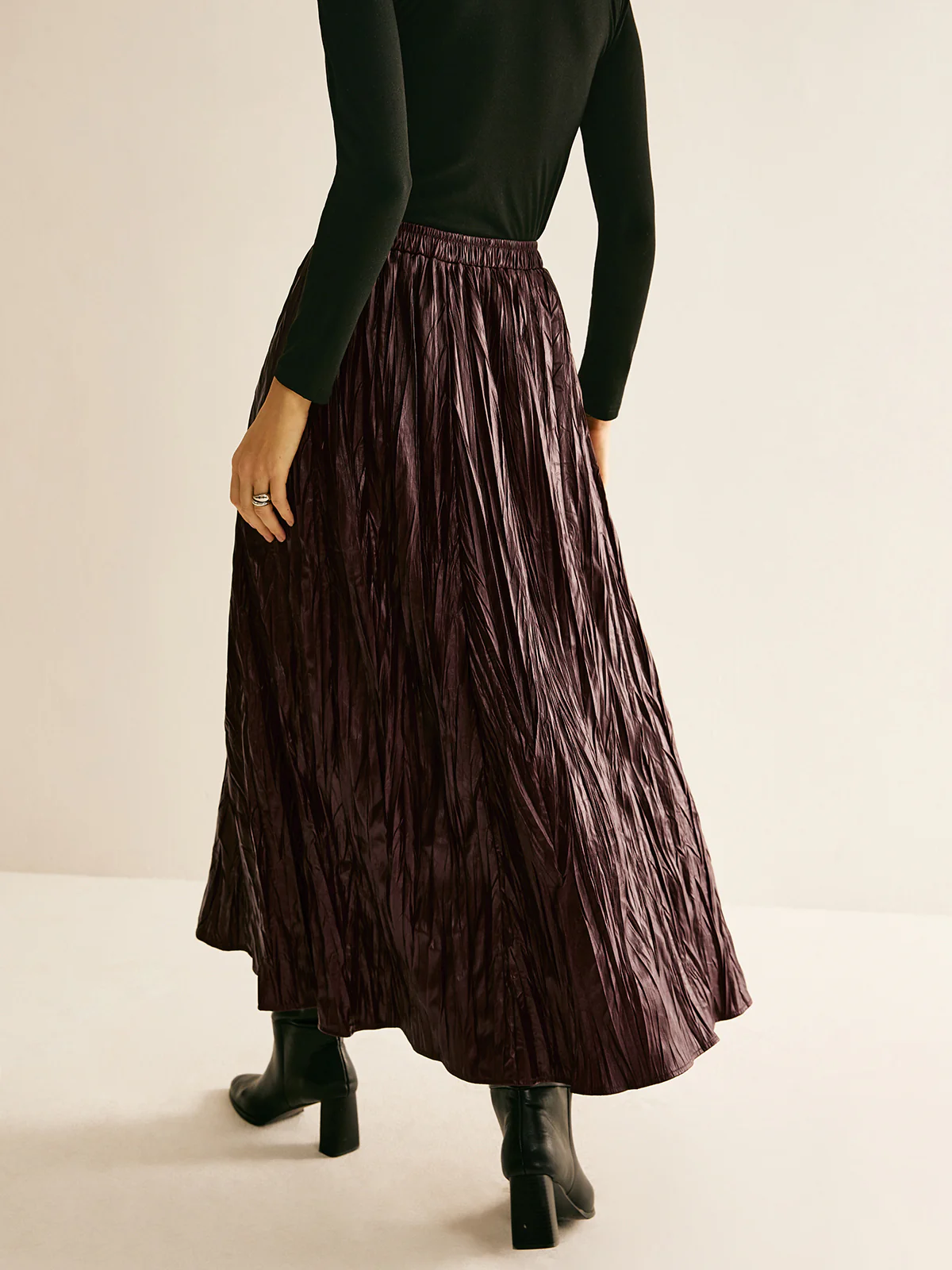 Elastic Waist Faux Leather Skirt - Takermore